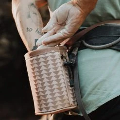 So ILL Bags On The Roam - Chalk Bag - Pink 8 So ILL Bags On The Roam - Chalk Bag - Pink